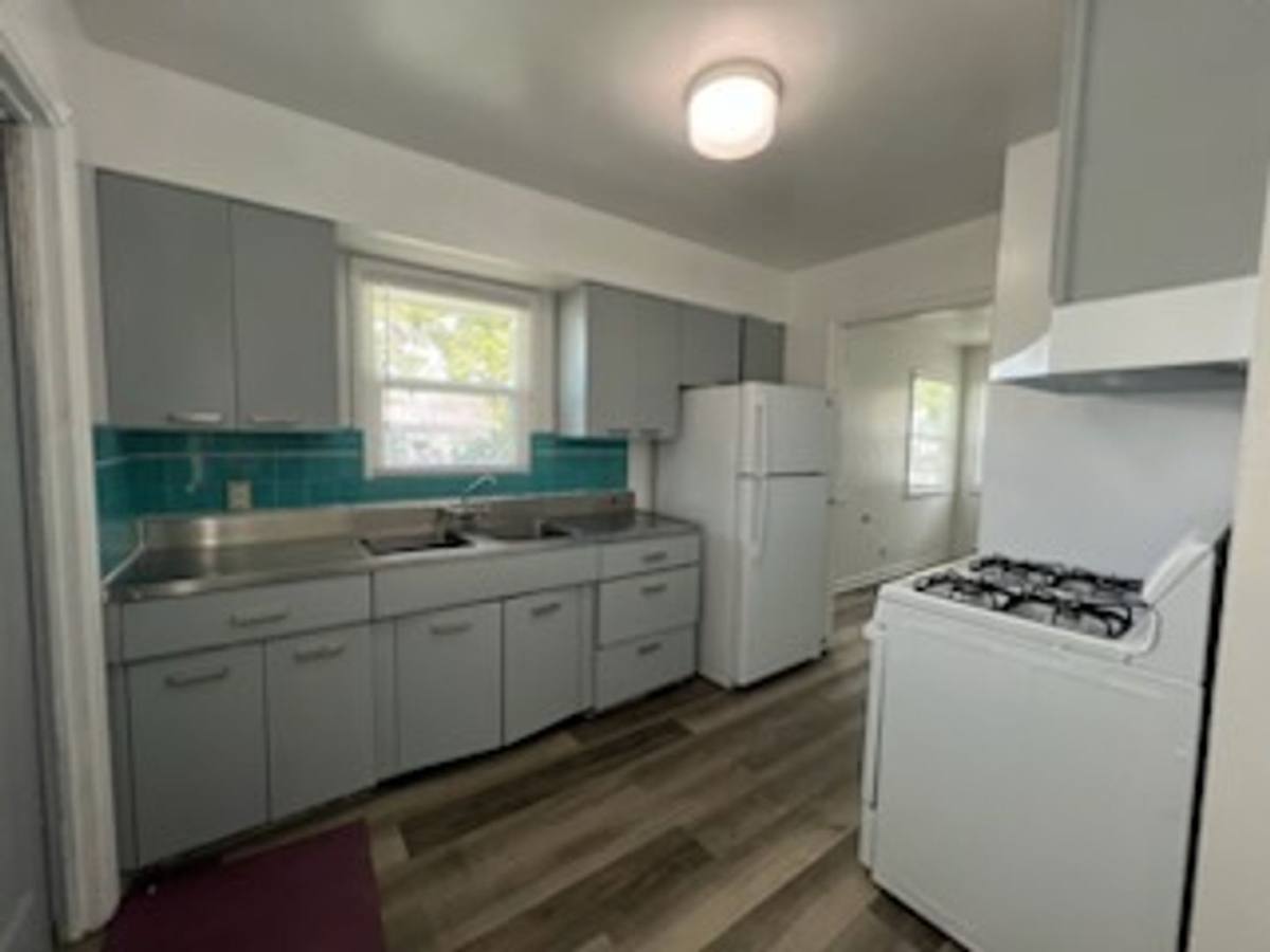 Apartment for rent at 2132-2136 E Peralta Way, Fresno, CA 93703