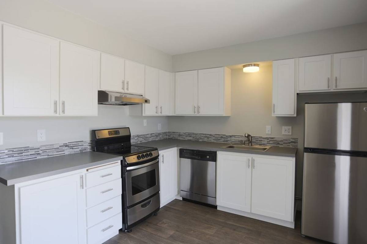 Apartment for rent at 165 SW Eastman Parkway, Gresham, OR 97080