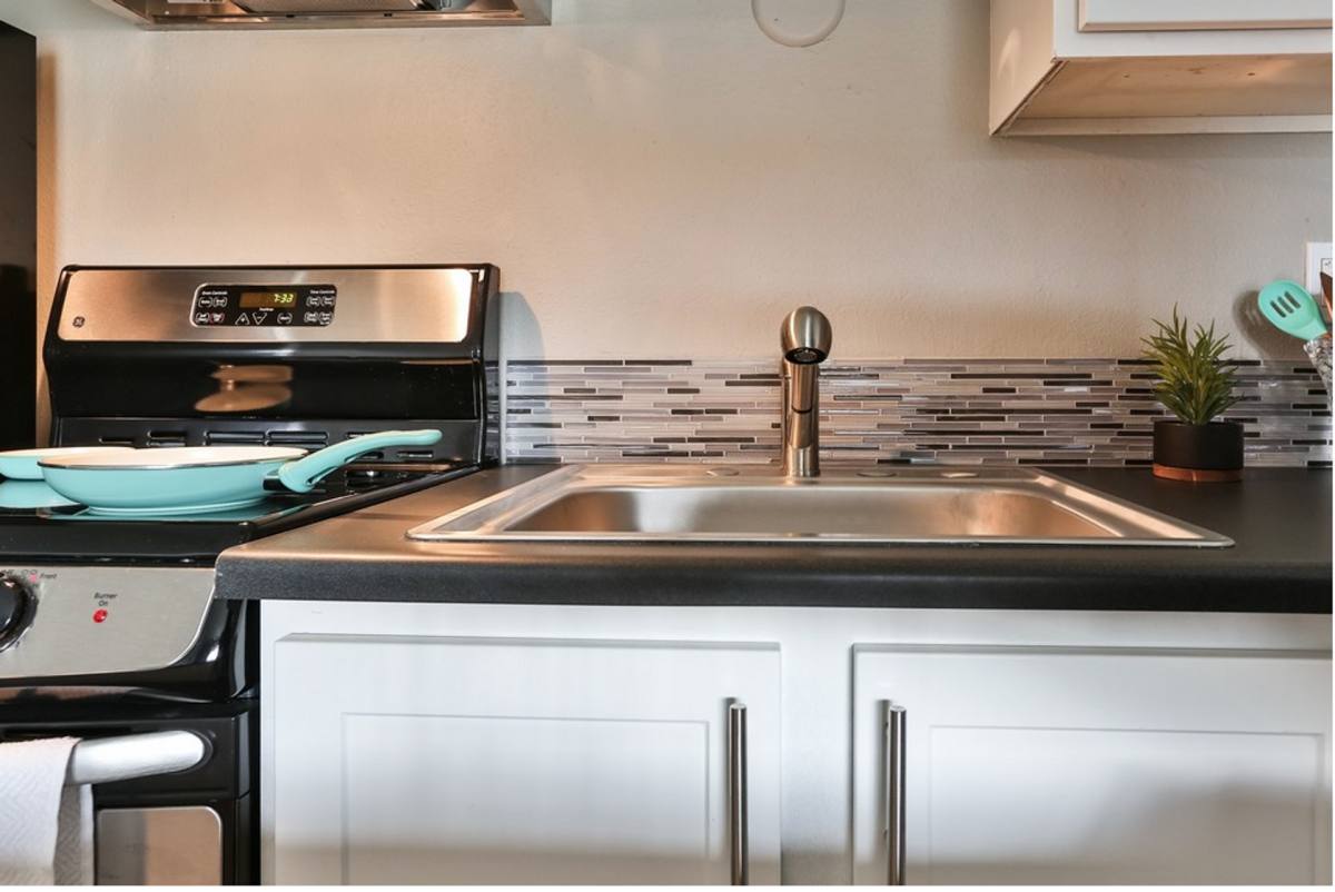Apartment for rent at 165 SW Eastman Parkway, Gresham, OR 97080