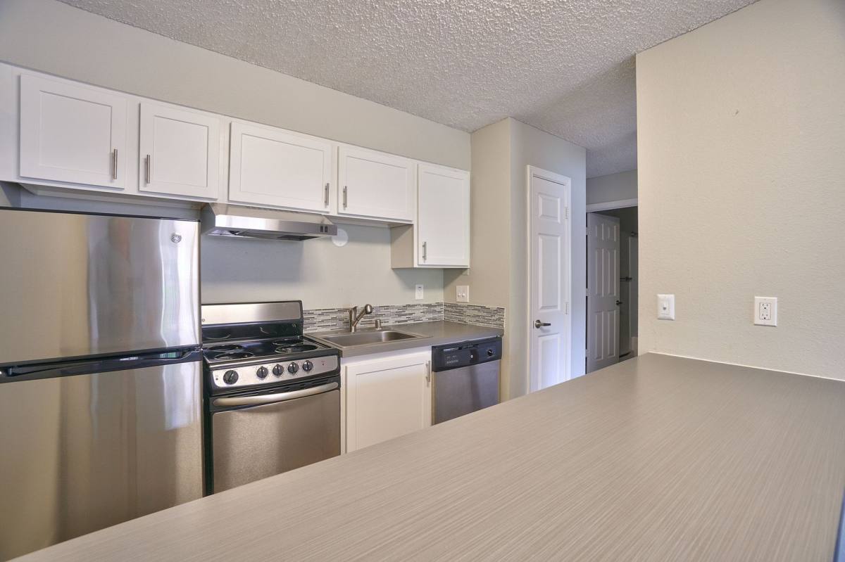 Apartment for rent at 165 SW Eastman Parkway, Gresham, OR 97080