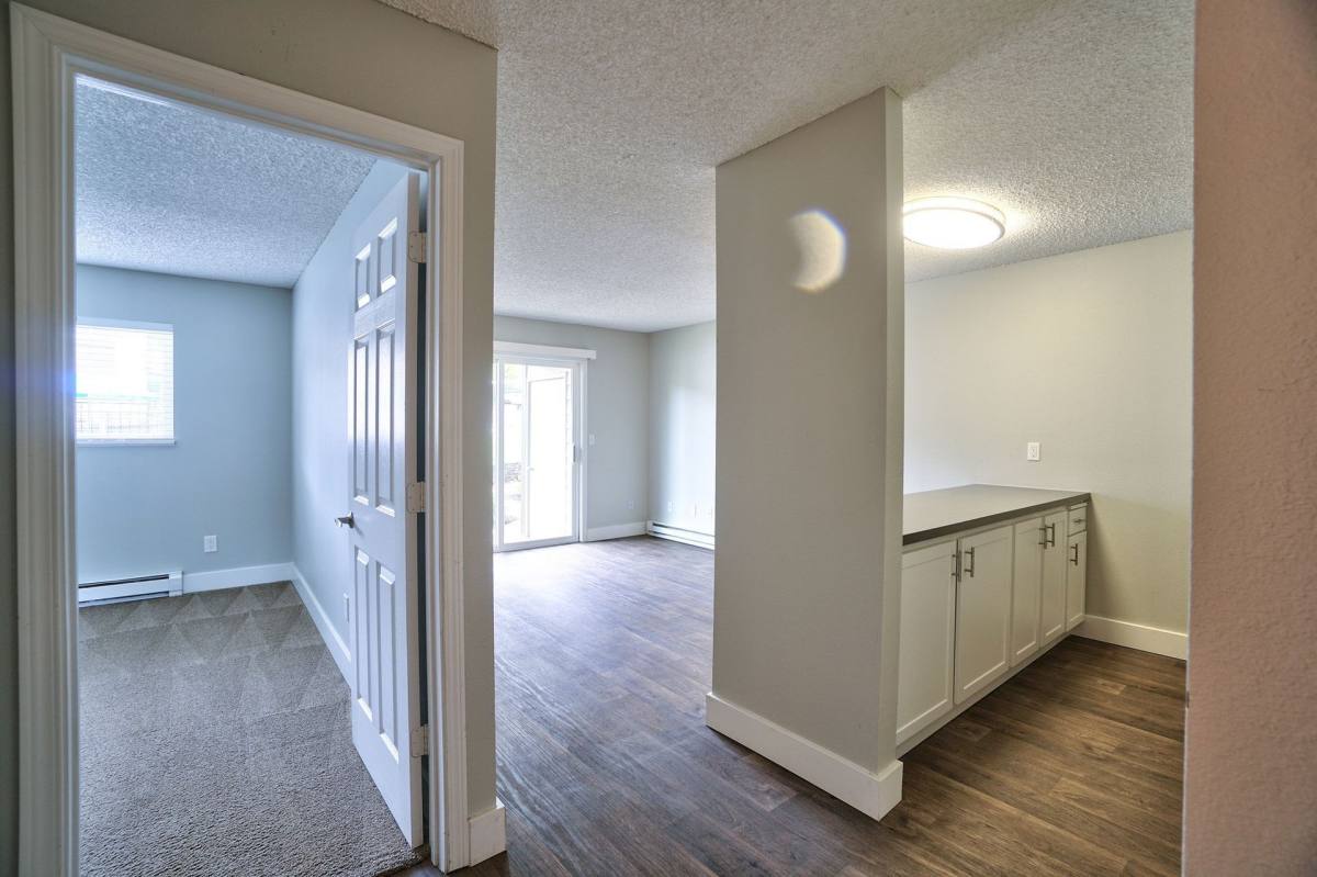 Apartment for rent at 165 SW Eastman Parkway, Gresham, OR 97080