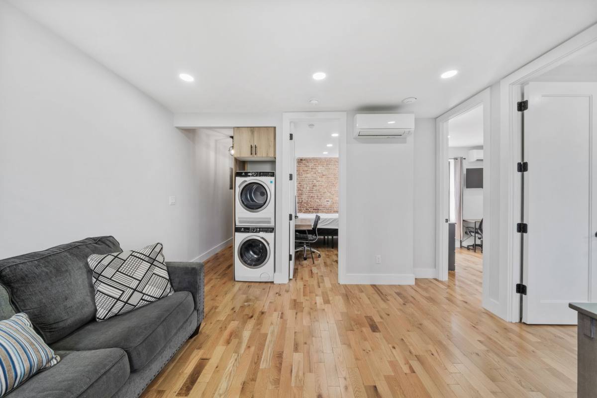 Apartment for rent at 558 E 191st St, Bronx, NY 10458