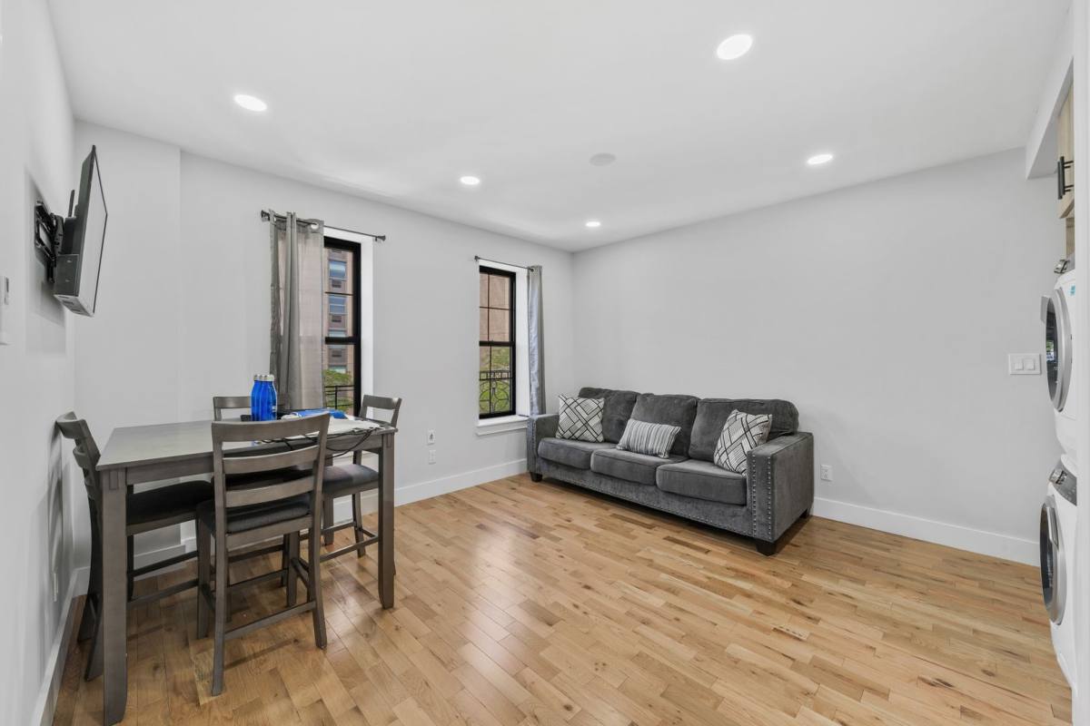 Apartment for rent at 558 E 191st St, Bronx, NY 10458