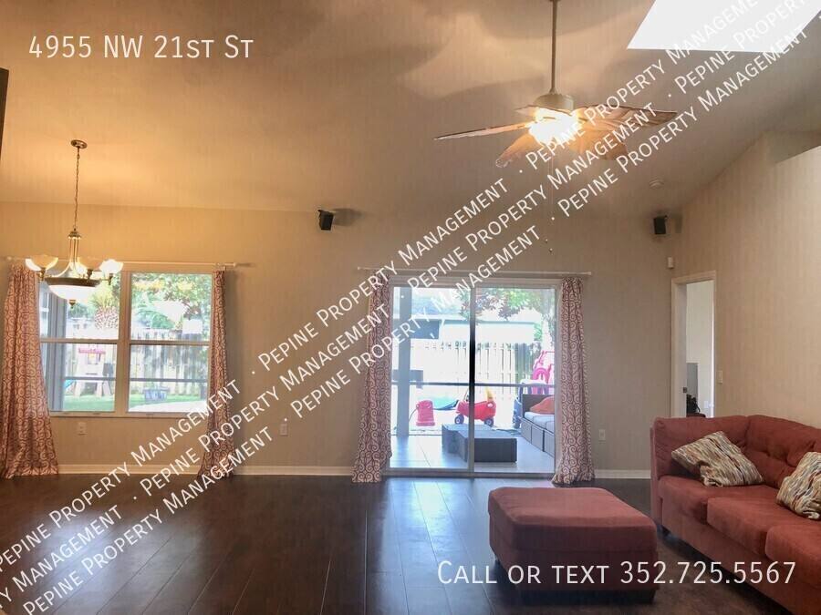 House for rent at 4955 NW 21st St, Gainesville, FL 32605