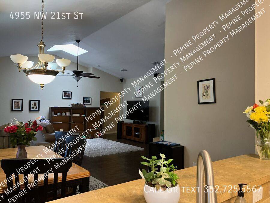 House for rent at 4955 NW 21st St, Gainesville, FL 32605