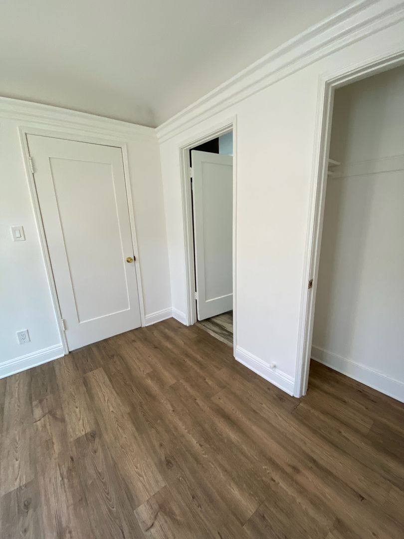 Apartment for rent at 4515-4519 Willow Brook Ave, Los Angeles, CA 90029