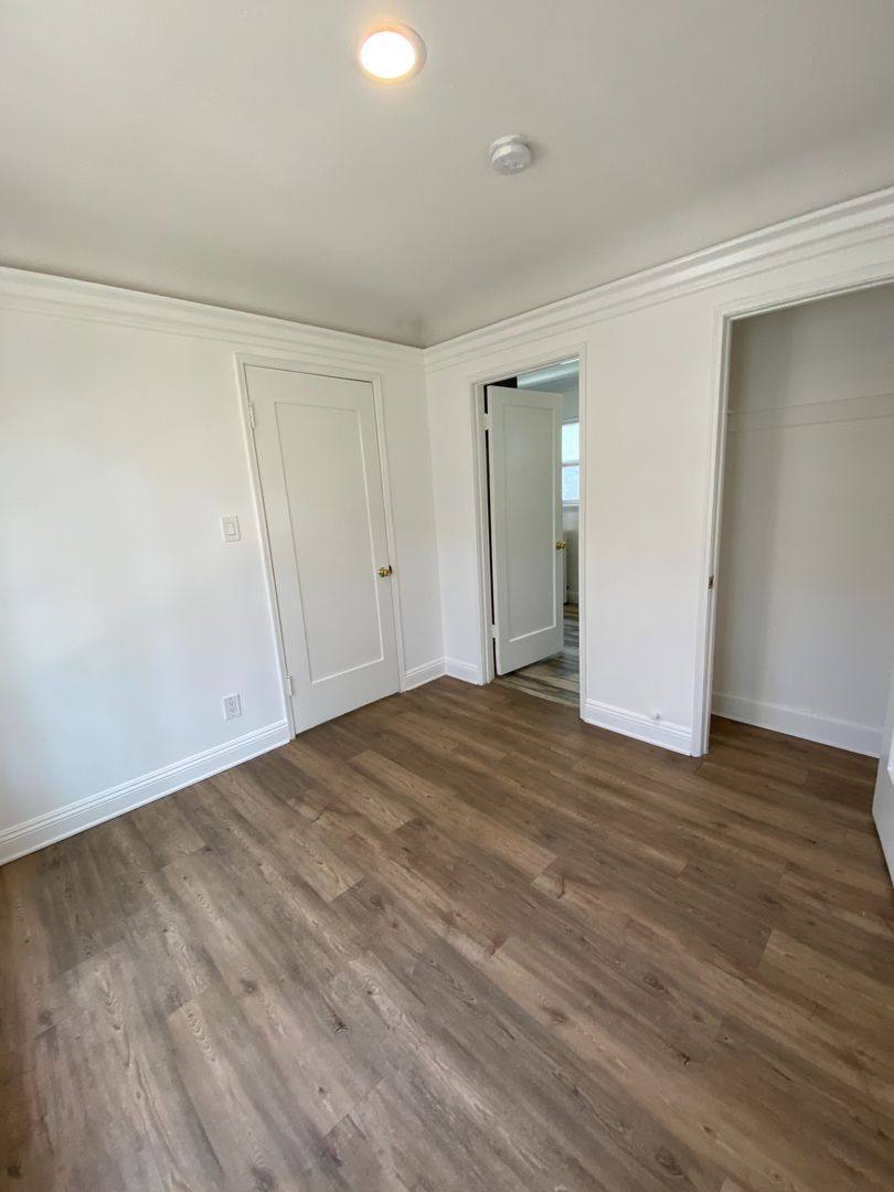 Apartment for rent at 4515-4519 Willow Brook Ave, Los Angeles, CA 90029