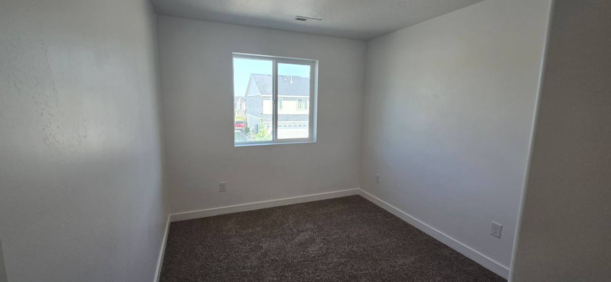 Townhouse for rent at 1208 Summit Ridge Parkway, Santaquin, UT 84655