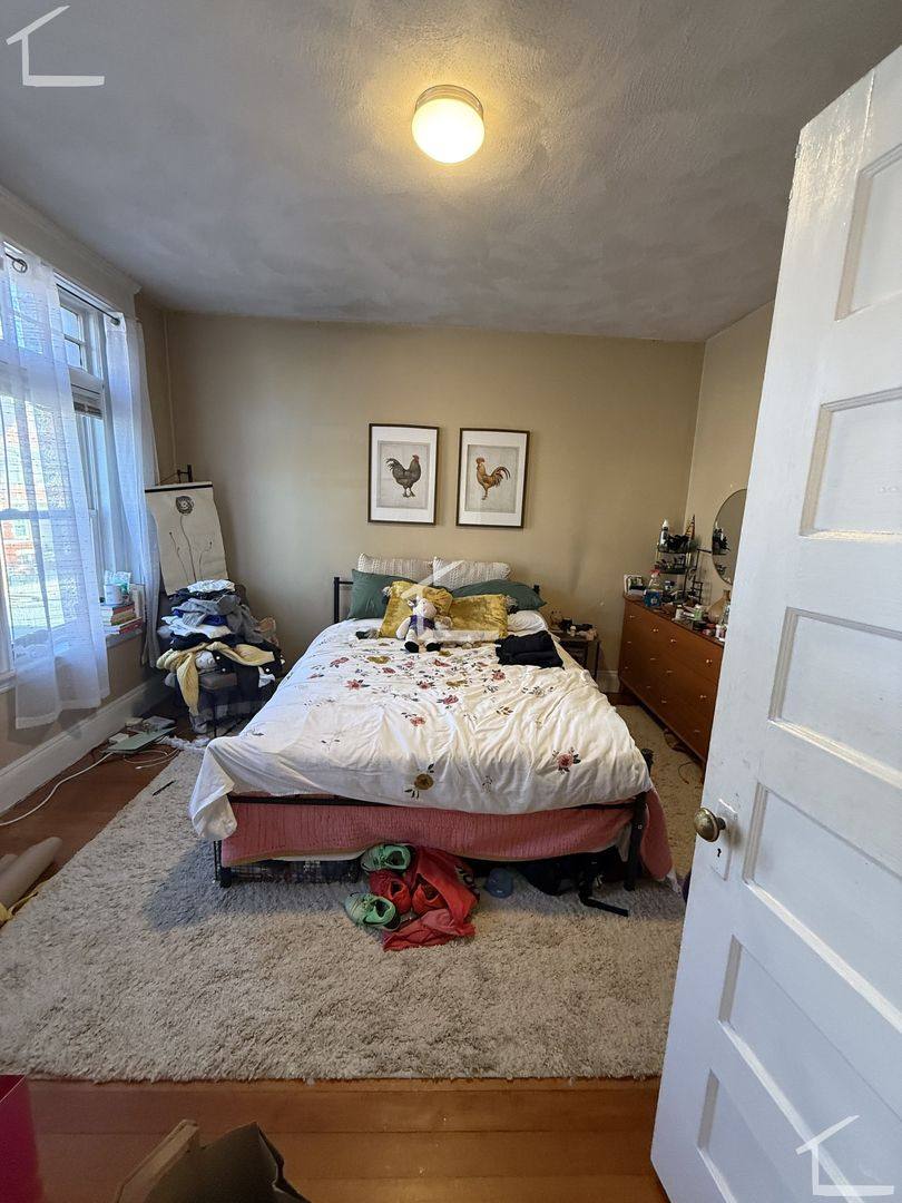 Apartment for rent at 1879 Beacon St #2, Brookline, MA 02445