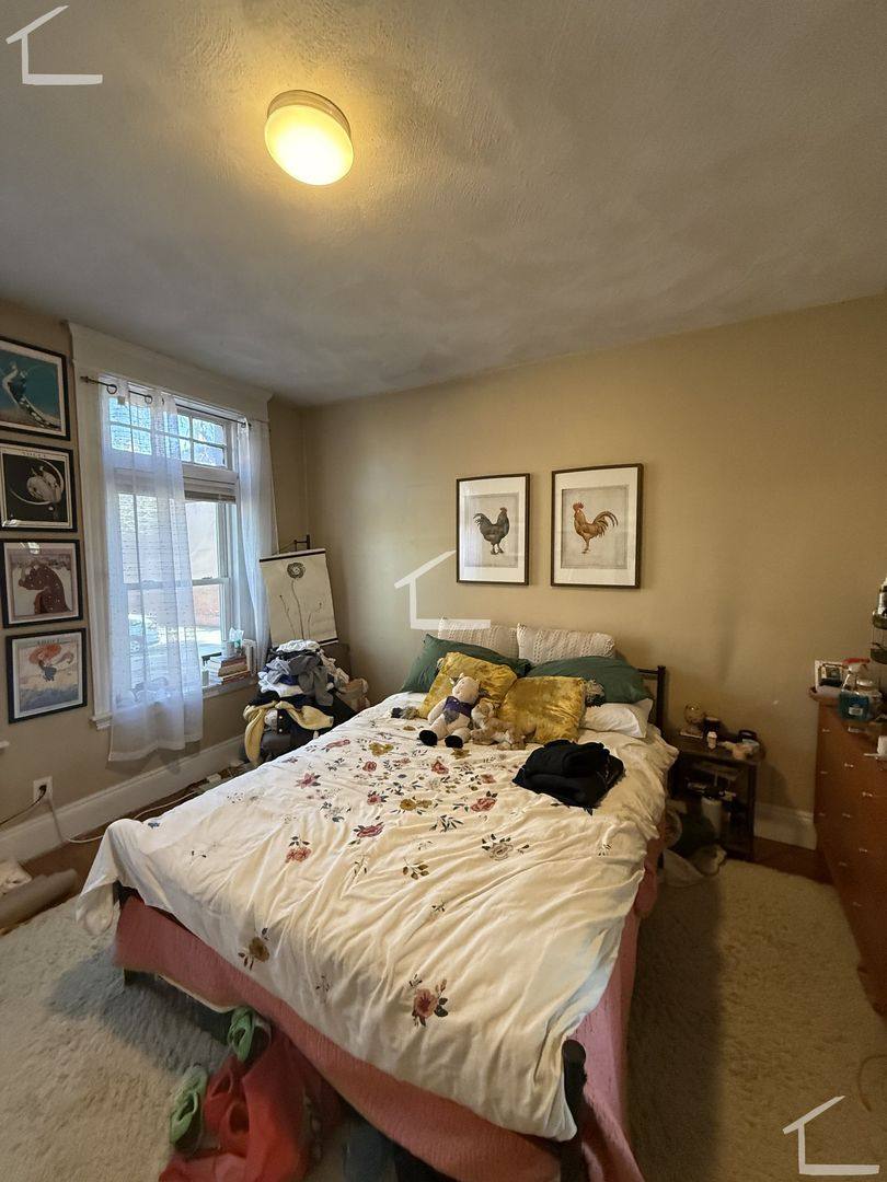 Apartment for rent at 1879 Beacon St #2, Brookline, MA 02445
