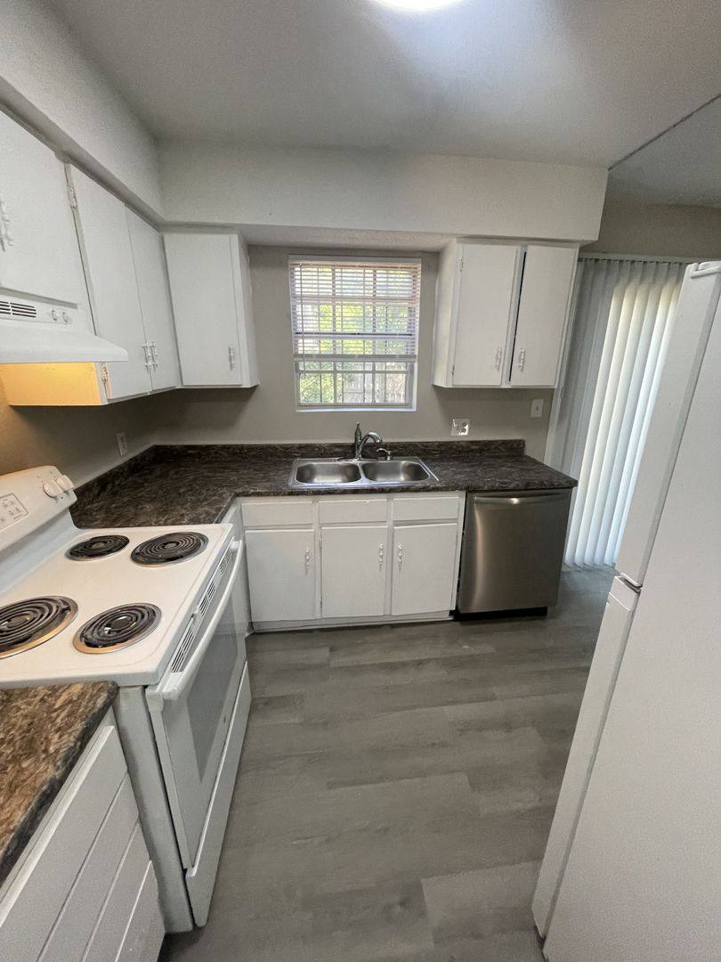 Townhouse for rent at 120 Byrum St, Cary, NC 27511