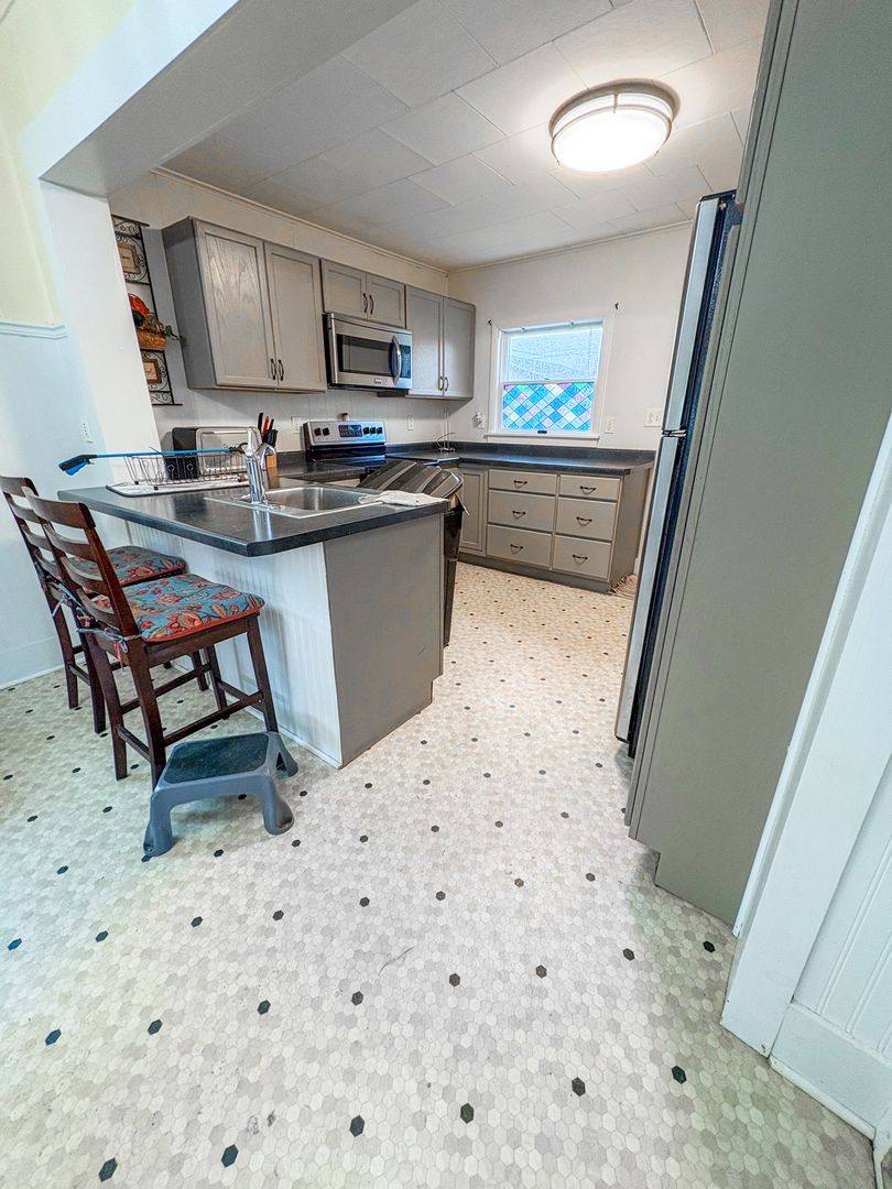 House for rent at 1626 Stoughton Ave, Tomah, WI 54660
