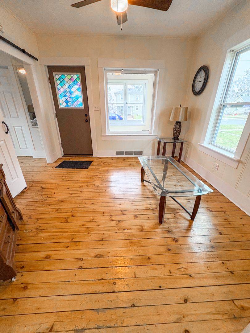 House for rent at 1626 Stoughton Ave, Tomah, WI 54660