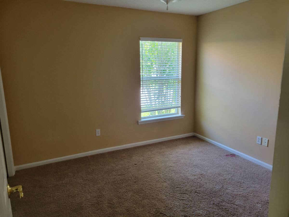 House for rent at 7621 Crosstree Lane, Jacksonville, FL 32256