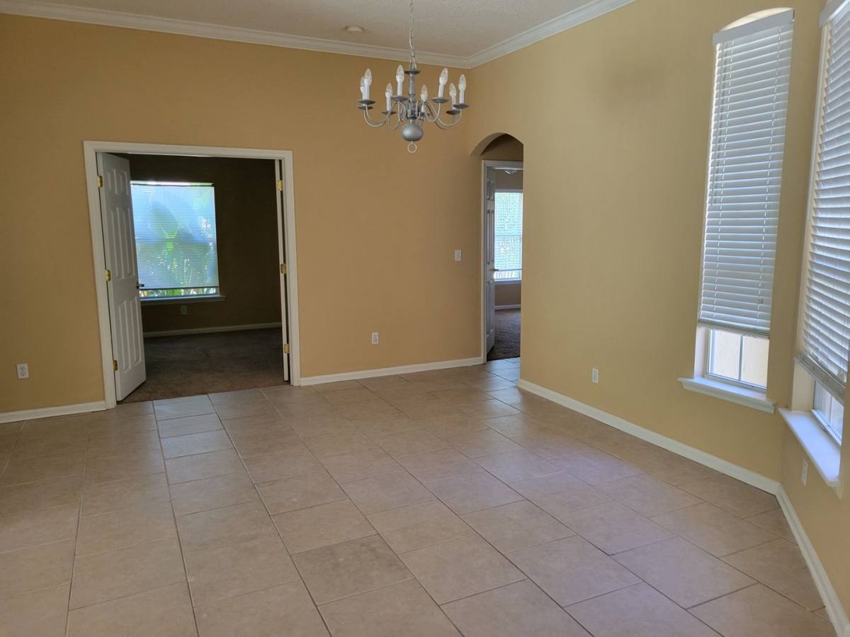 House for rent at 7621 Crosstree Lane, Jacksonville, FL 32256