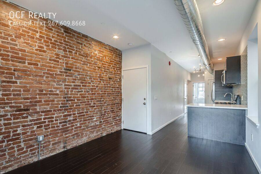 Apartment for rent at 927 N 2nd St #3, Philadelphia, PA 19123