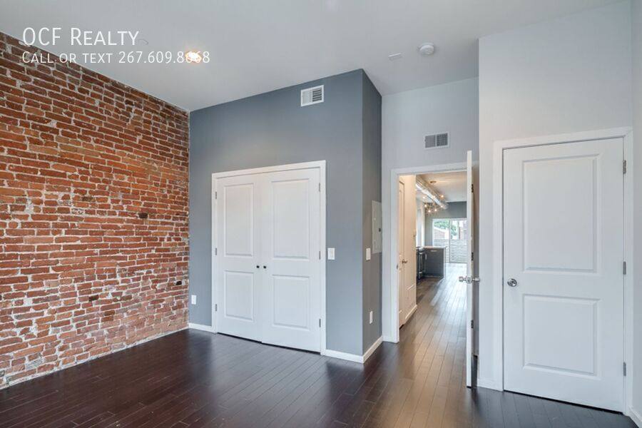 Apartment for rent at 927 N 2nd St #3, Philadelphia, PA 19123