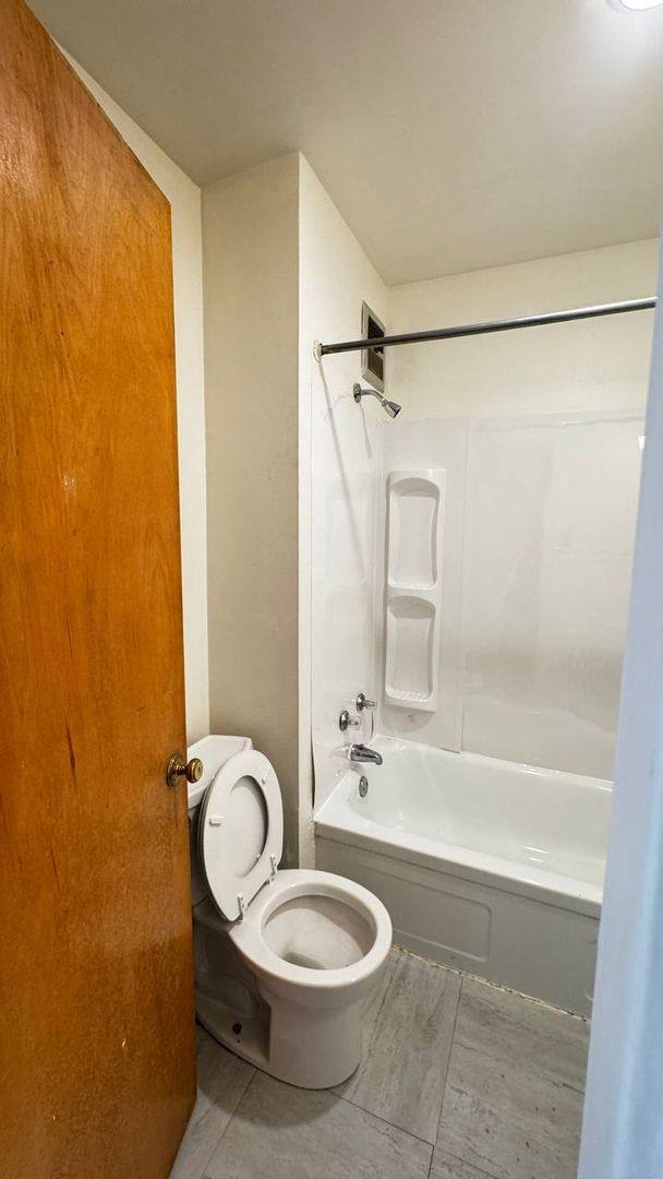 Apartment for rent at 2826 Clermont Ave, Pittsburgh, PA 15227