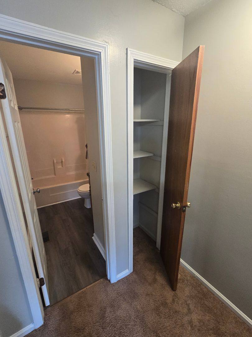 Townhouse for rent at 1637 N Ave, West Columbia, SC 29169