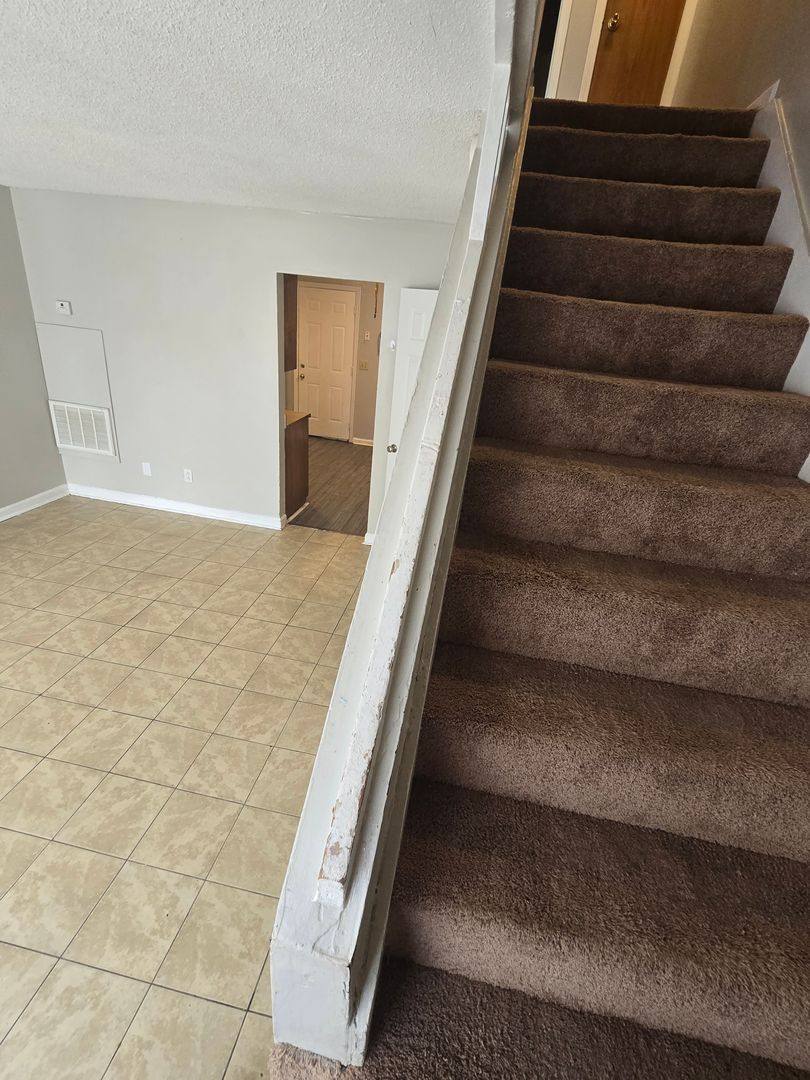 Townhouse for rent at 1637 N Ave, West Columbia, SC 29169