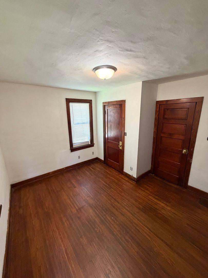 House for rent at 1011 N 12th, Springfield, IL 62702