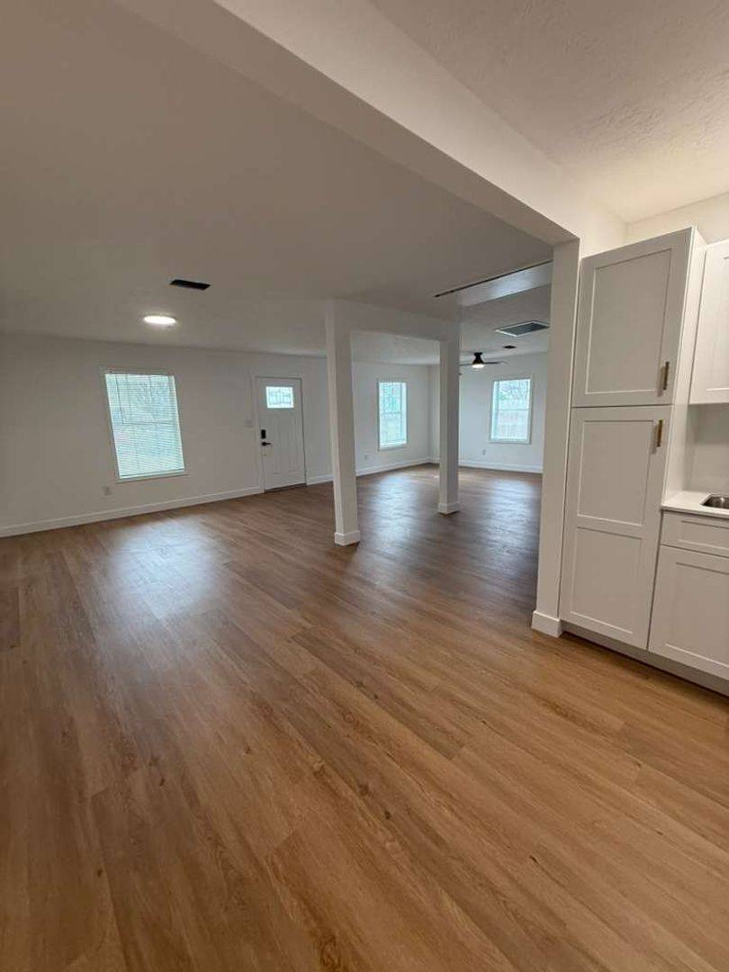 House for rent at 133 Pomeroy Ave, Pasadena, TX 77506