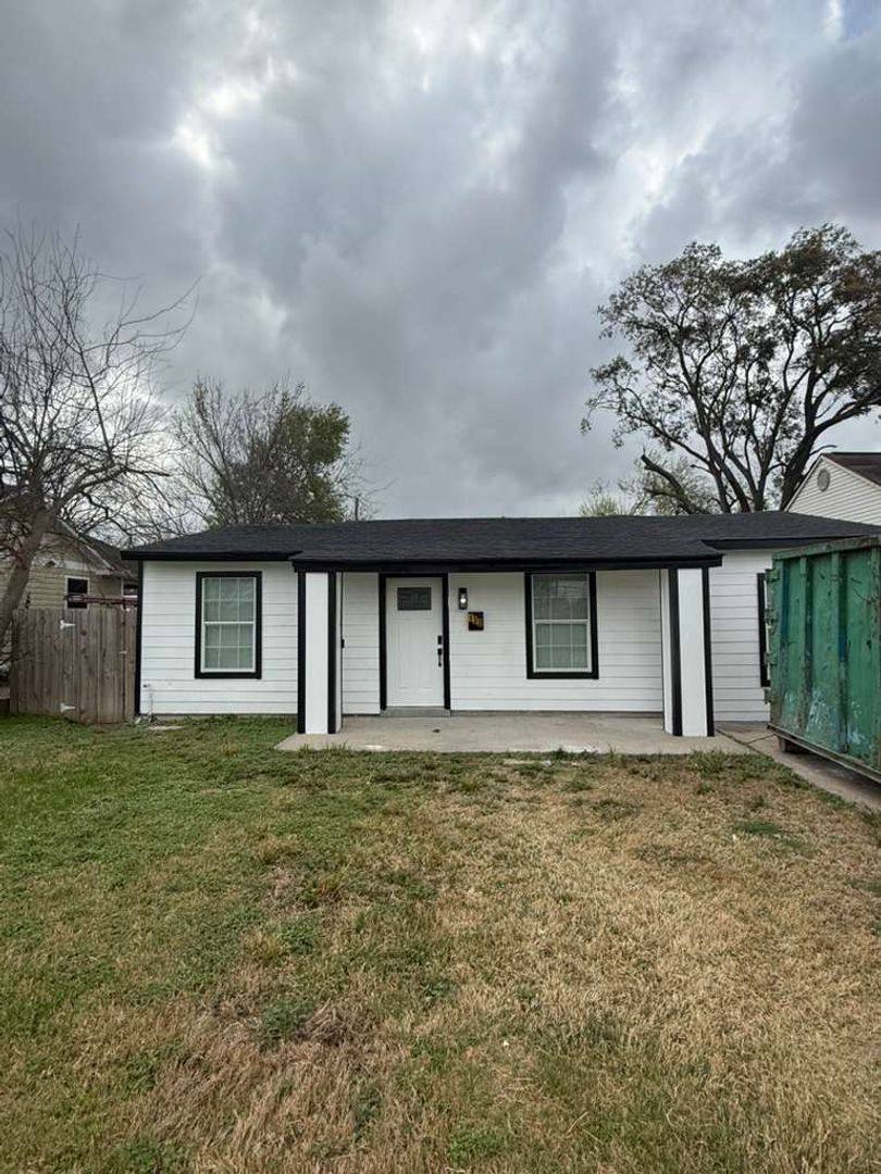 House for rent at 133 Pomeroy Ave, Pasadena, TX 77506