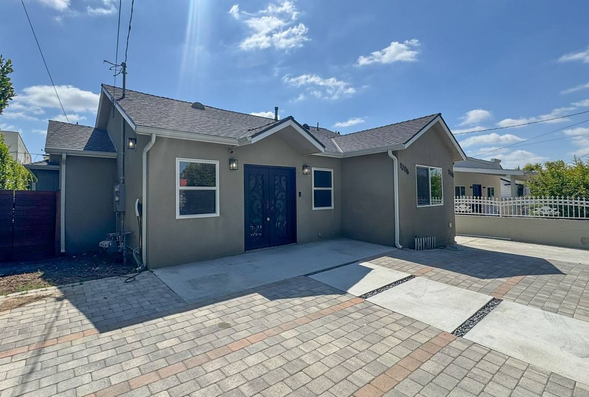 Apartment for rent at 1206 N Alexandria Ave, Los Angeles, CA 90029