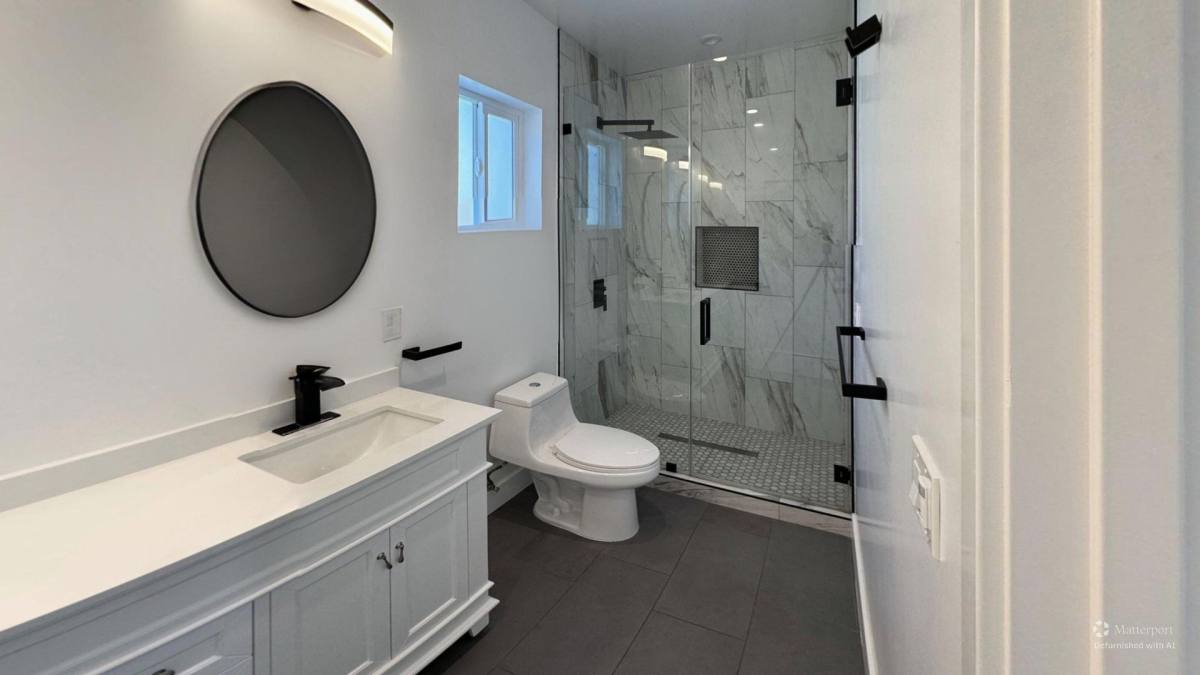 Townhouse for rent at 1208 N Alexandria Ave, Los Angeles, CA 90029