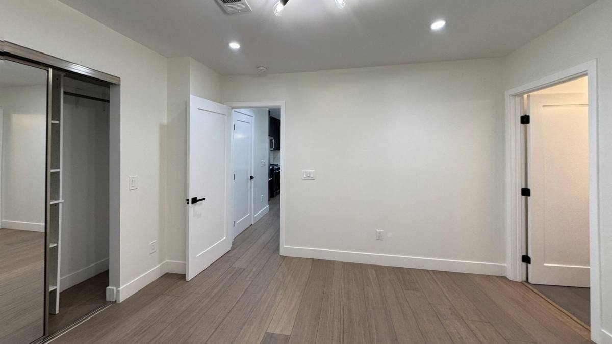 Townhouse for rent at 1208 N Alexandria Ave, Los Angeles, CA 90029
