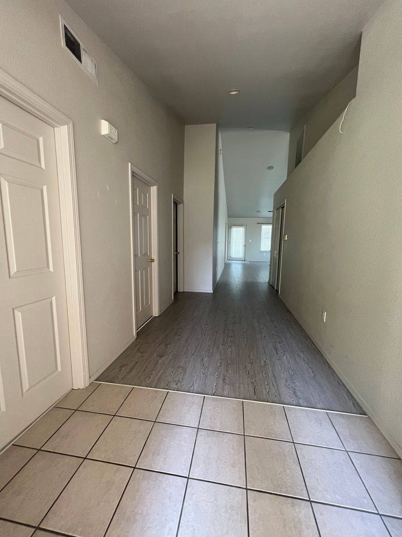 House for rent at 925 Hanks St #HARBOR Isles, Klamath Falls, OR 97601