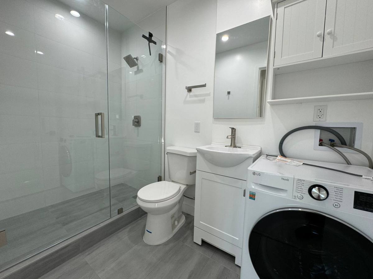 House for rent at 11517 Balboa Blvd, Granada Hills, CA 91344