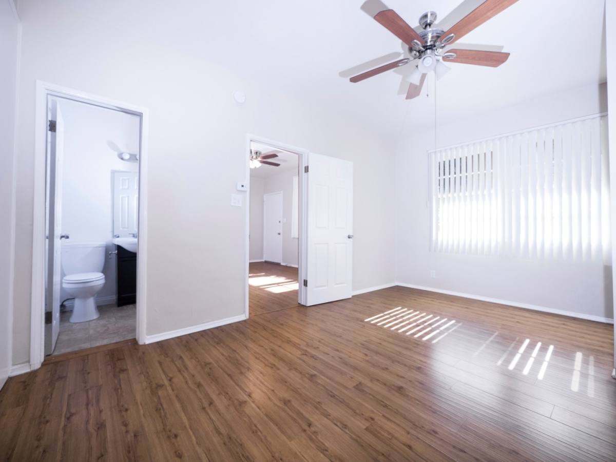 Apartment for rent at 6201 Fountain Ave, Los Angeles, CA 90028