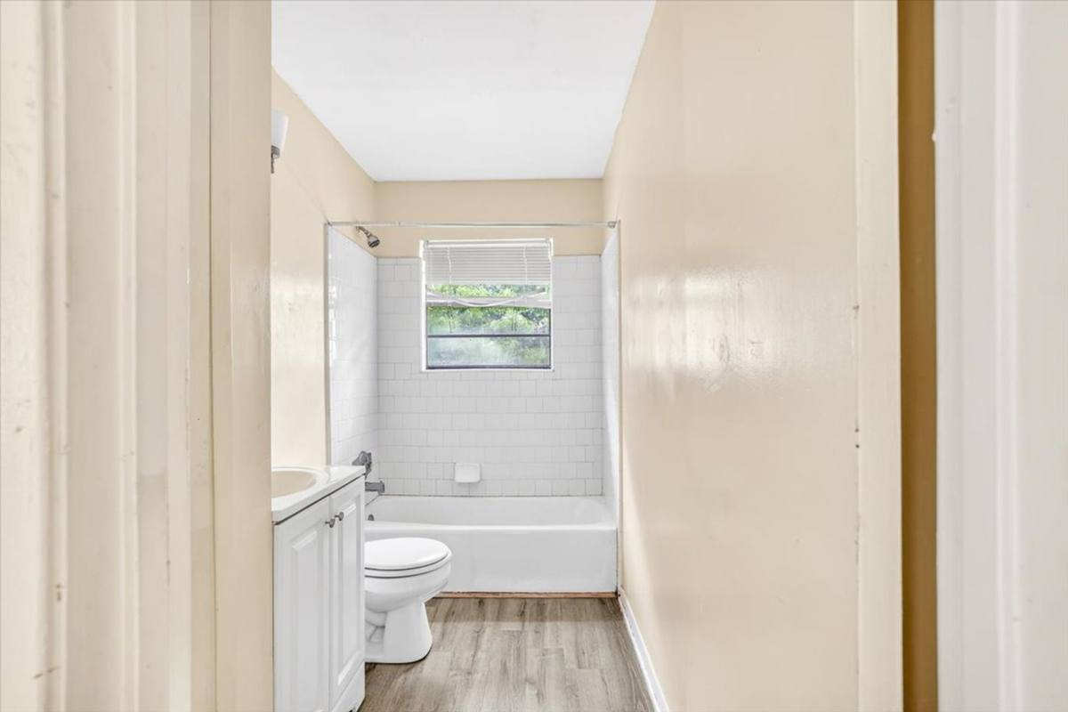 Apartment for rent at 5340 Laroche Ave, Savannah, GA 31404