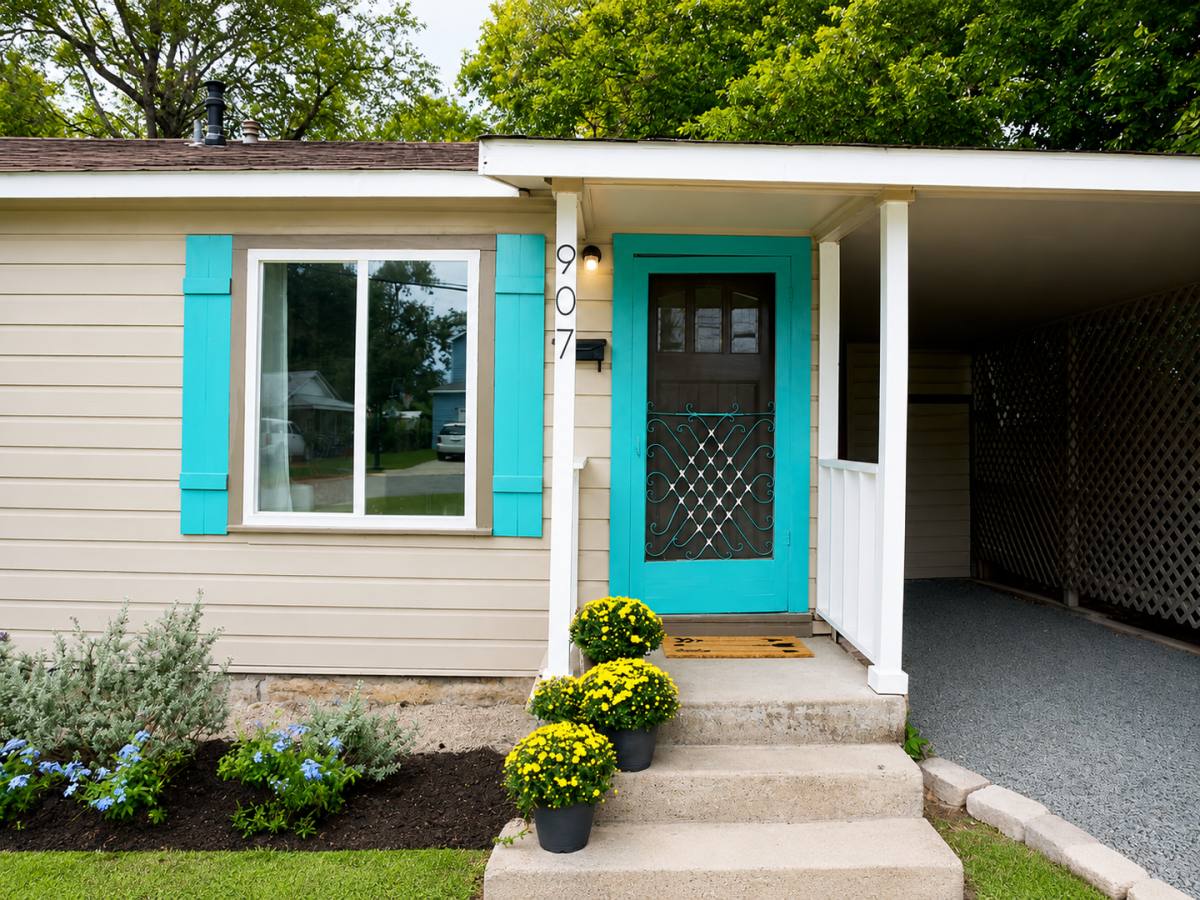House for rent at 907 E 56th St, Austin, TX 78751