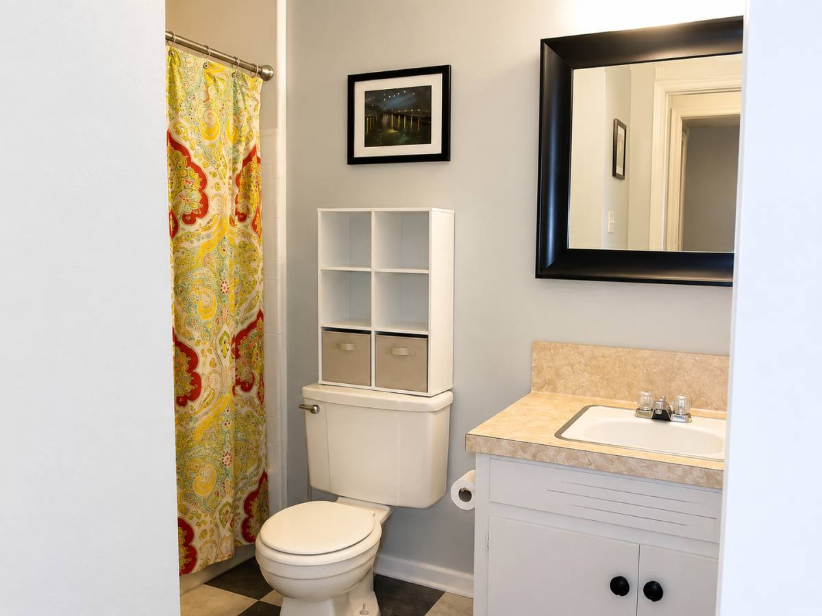 Apartment for rent at 4812 Ave H, Austin, TX 78751