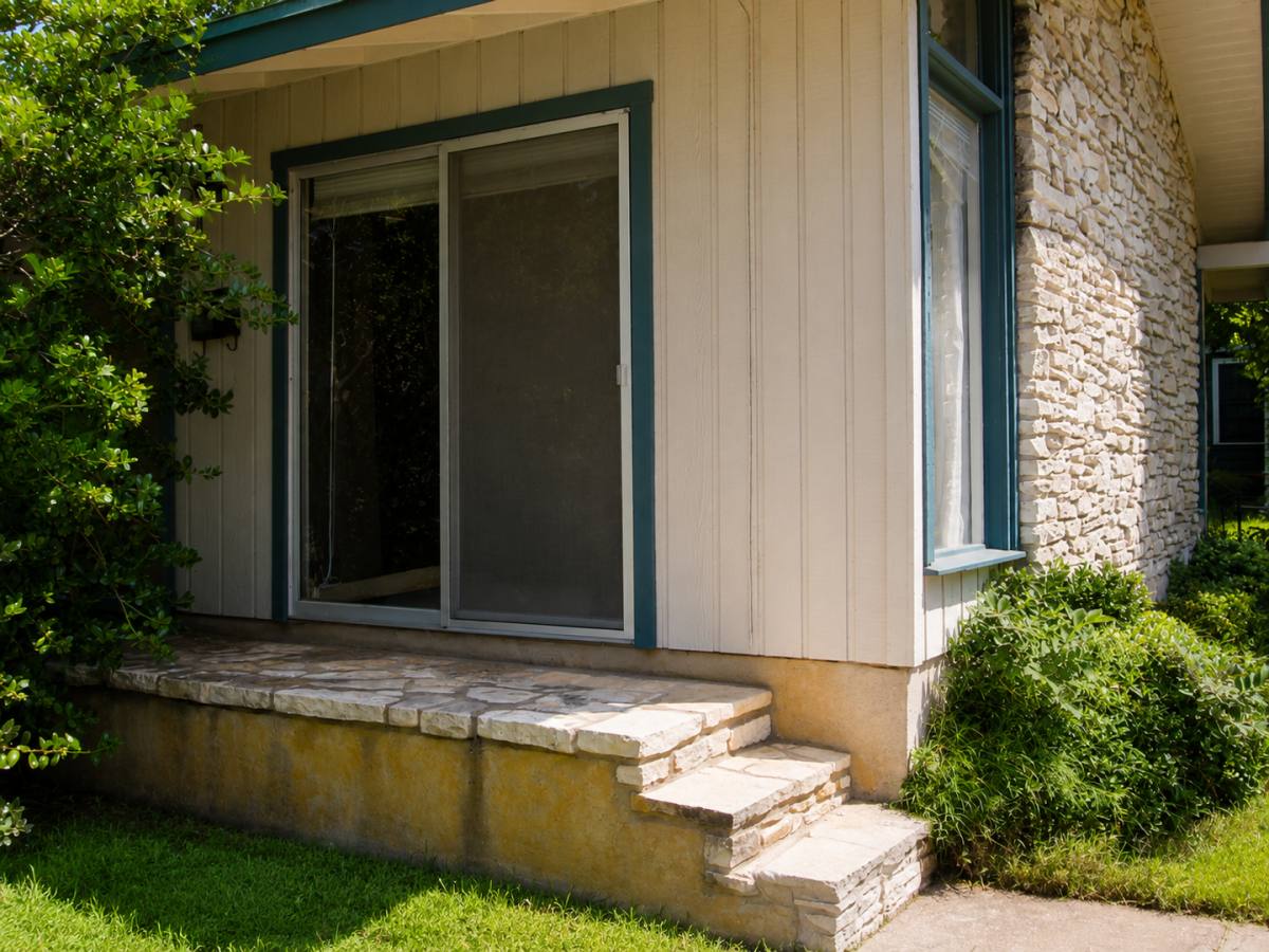 Apartment for rent at 4812 Ave H, Austin, TX 78751