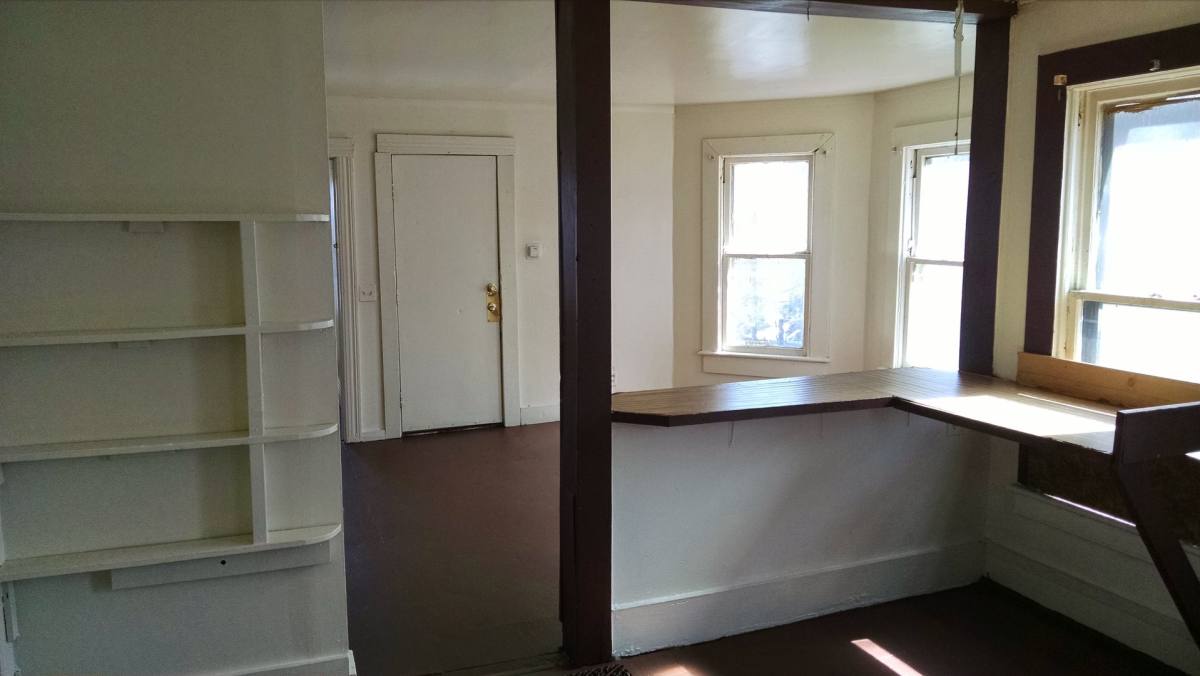 Apartment for rent at 45 Chamberlain St, Rochester, NY 14609