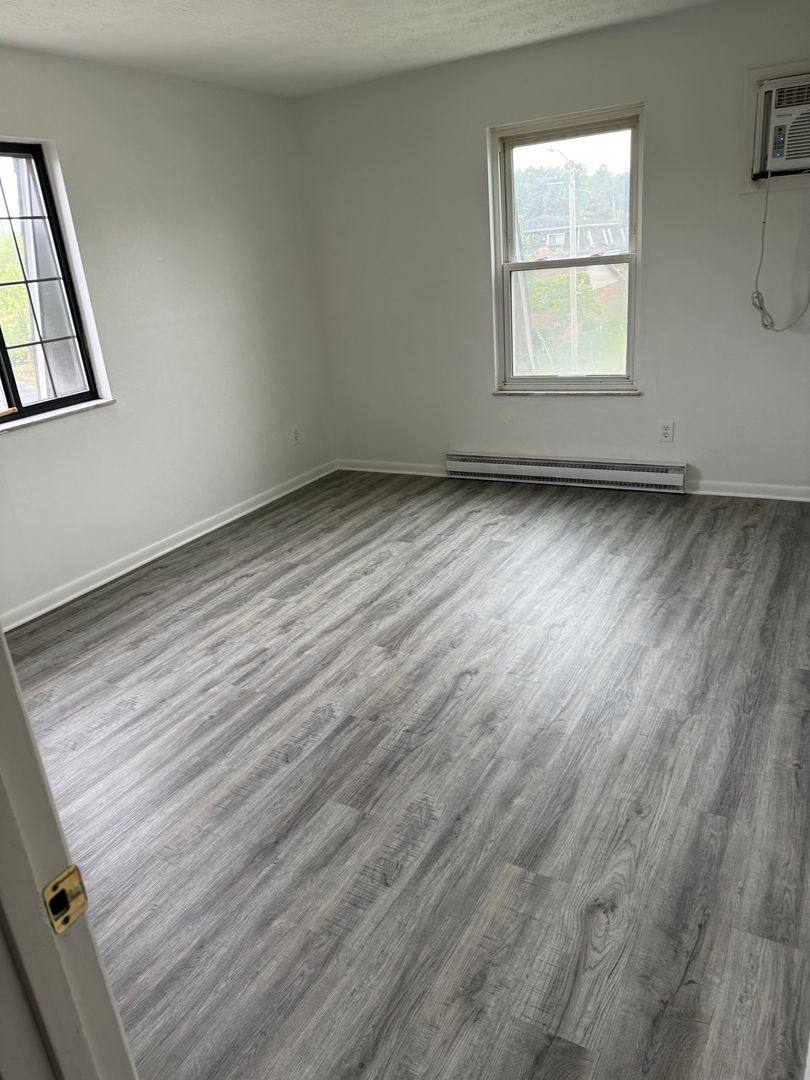 Apartment for rent at 527-531 Grafton Ave, Dayton, OH 45406