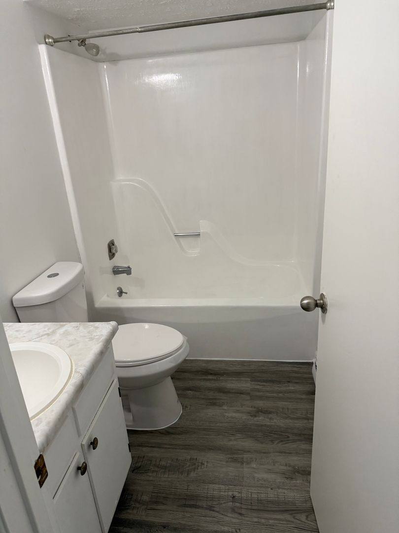 Apartment for rent at 527-531 Grafton Ave, Dayton, OH 45406