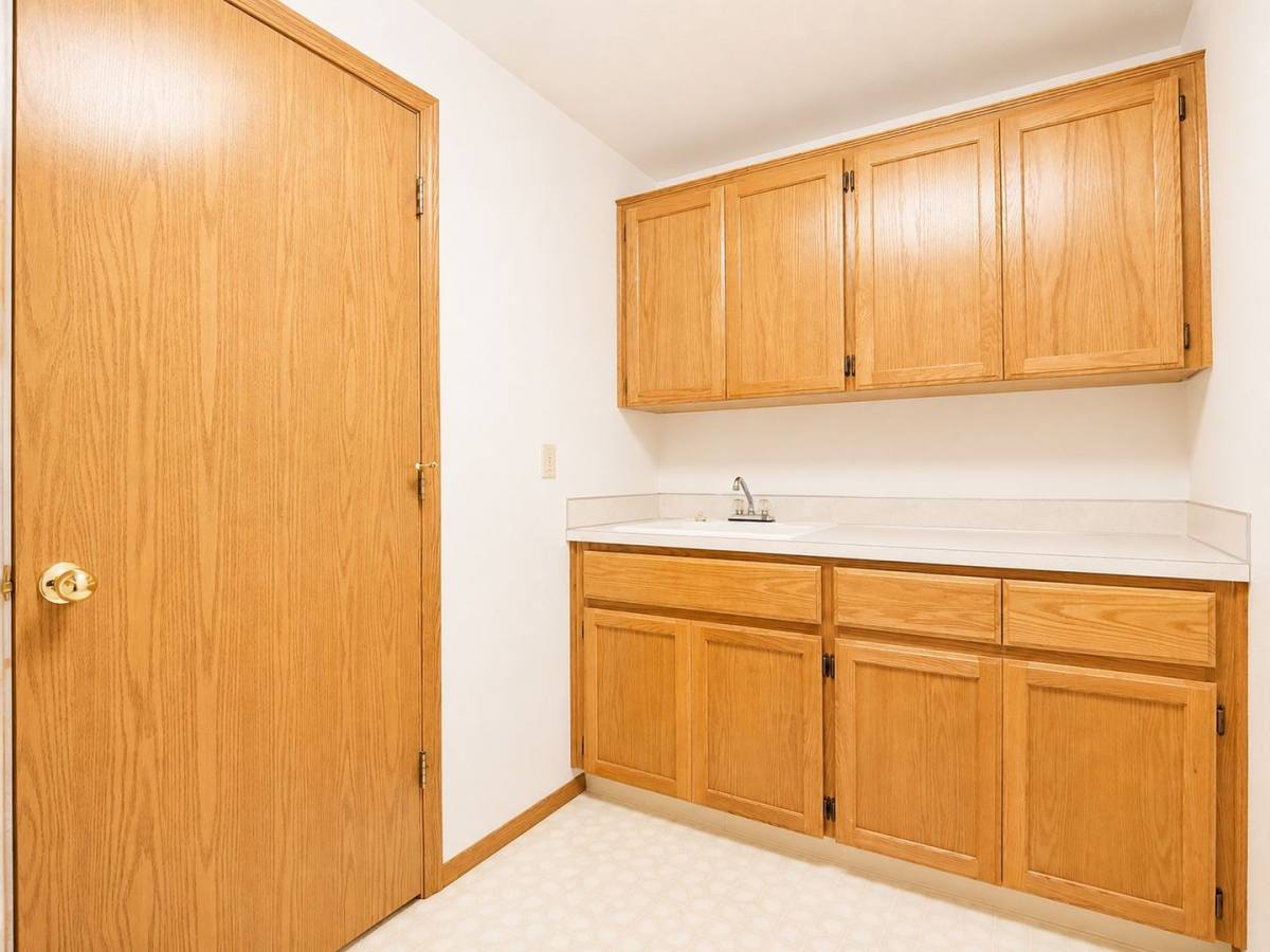 House for rent at 226 Sparks Dr, Kelso, WA 98626