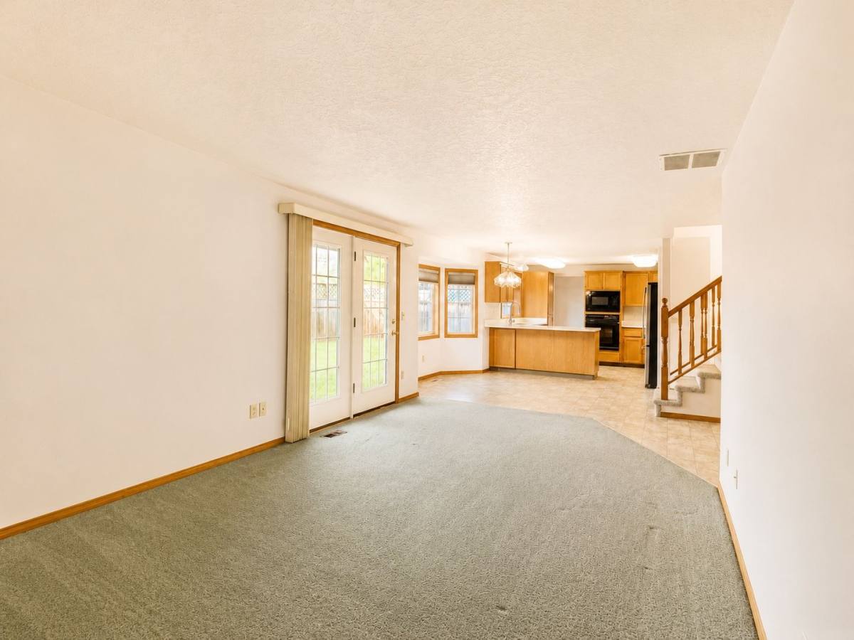 House for rent at 226 Sparks Dr, Kelso, WA 98626