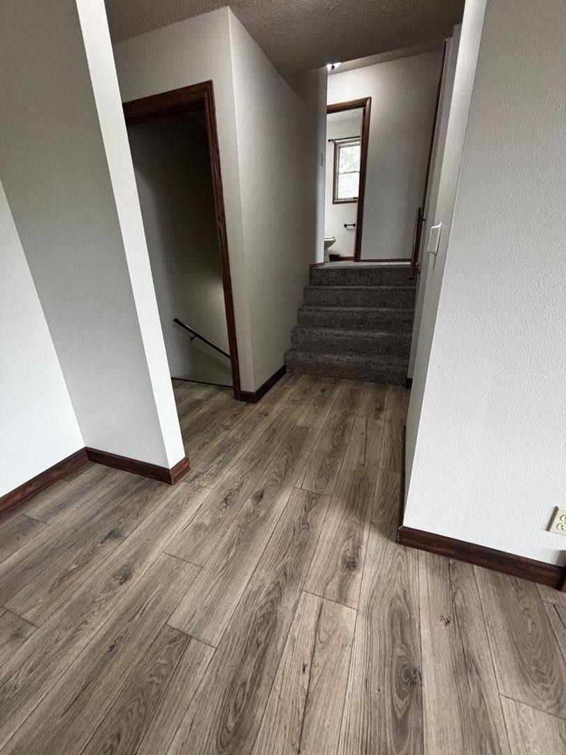 Townhouse for rent at 104 W 37th St, Sioux Falls, SD 57105