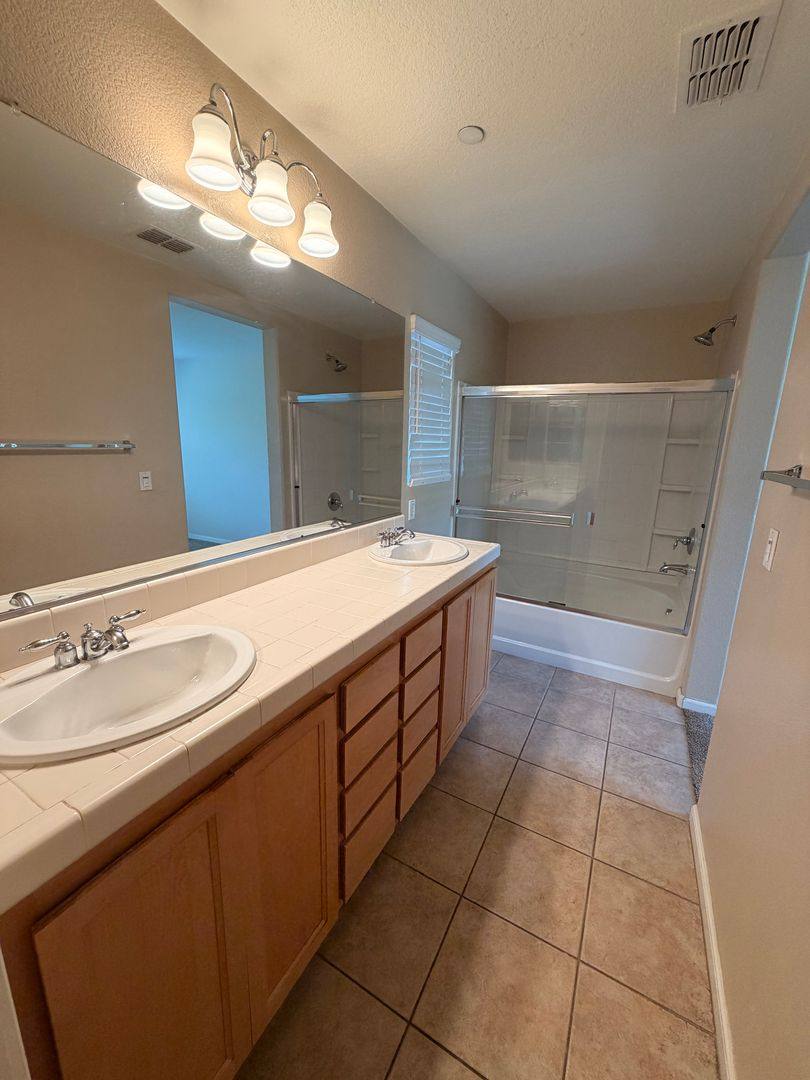 Condo for rent at 103 Monet Lane, Folsom, CA 95630