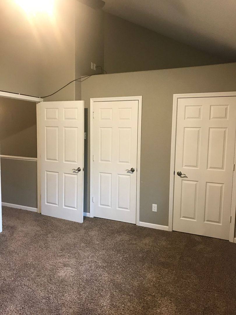 Apartment for rent at 612 Colton St SW, Minot, ND 58701