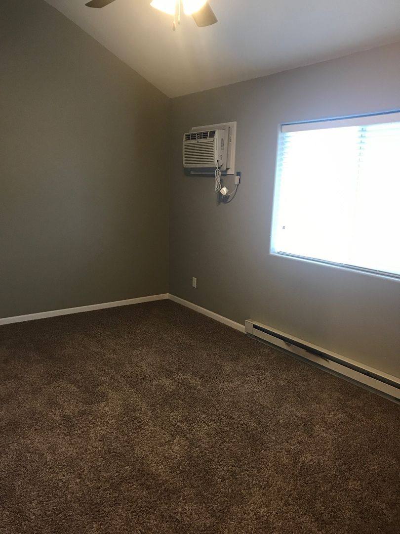Apartment for rent at 612 Colton St SW, Minot, ND 58701