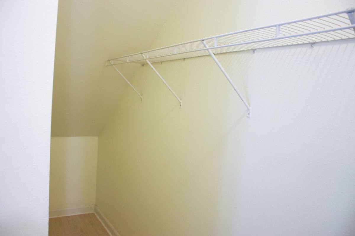 Apartment for rent at 606 E Stoughton, Champaign, IL 61820