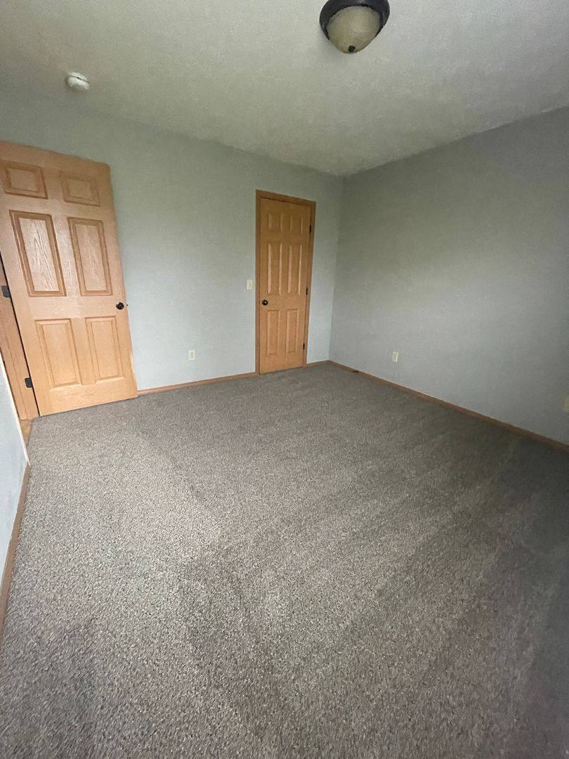 Townhouse for rent at 705-707 E Watermill Circle, Ozark, MO 65721