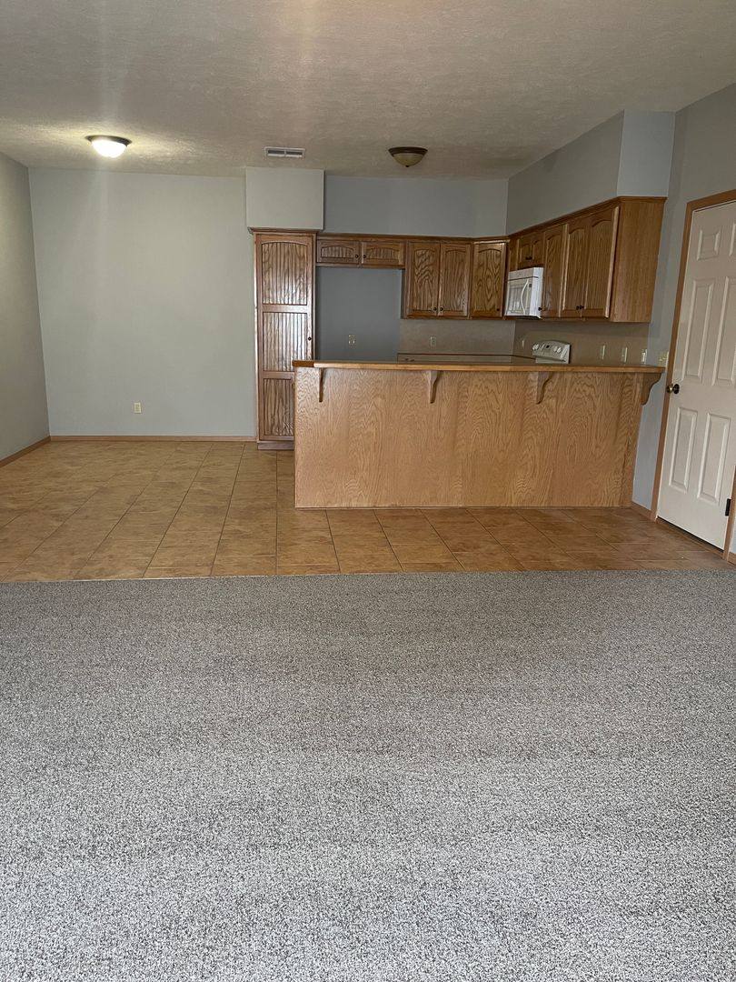 Townhouse for rent at 705-707 E Watermill Circle, Ozark, MO 65721