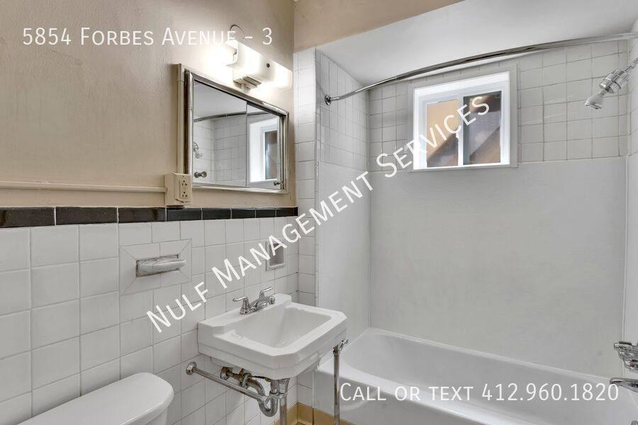 Apartment for rent at 5854 Forbes Ave #3, Pittsburgh, PA 15217